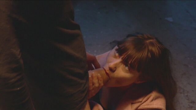 Brown-haired hottie Luna Rival is enjoying intensive dick-riding