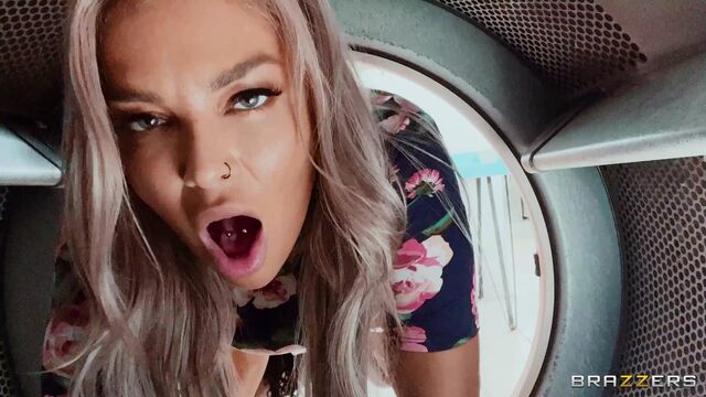 Beautiful dick-riding session with Charlotte Lavish and Hayley Davies