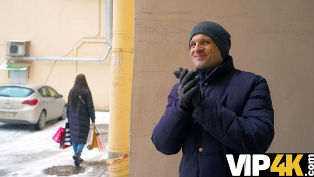 Vidéo de russe avec la pure  Andrew Marshall de Debt4k