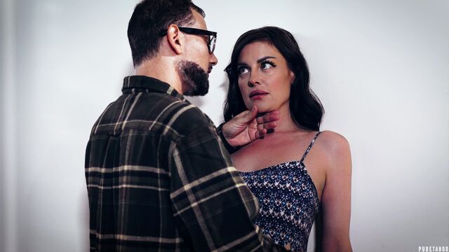 Stunning brunette with huge boobs Sovereign Syre likes rough sex