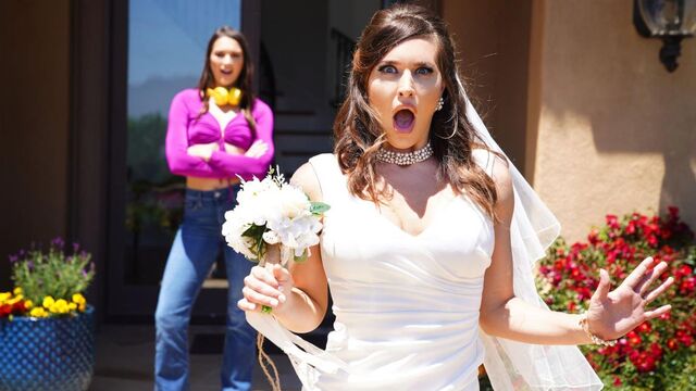 Acción de la seductive Ella y Katrina de tetas grandes 