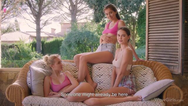 La ramera Alissa Foxy y Sonya Blaze en vídeo de jovencitas