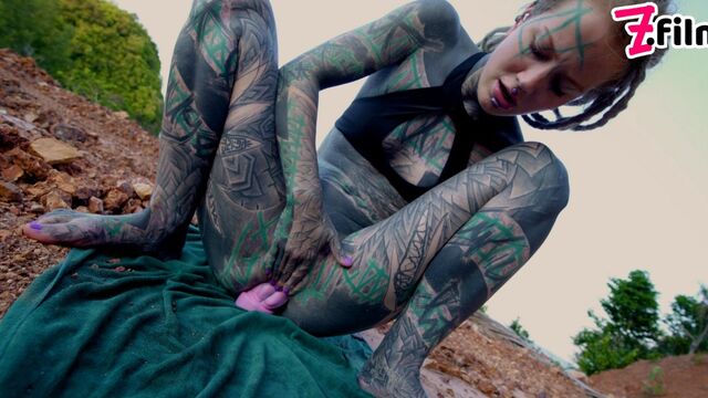 Vidéo de masturbation avec l'irrésistible Anuskatzz de z-filmz-originals