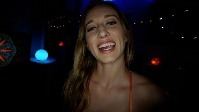 Cute long-haired model Riley Reyes opens her sweat tight hole