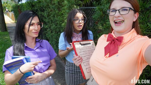 Bess Breast, Ella Cruz and Jasmine Vega are getting pleasure