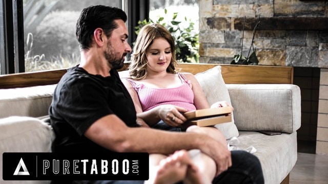 La irresistible Ryan Driller y Eliza Eves - pornografía de jovencitas - Pure Taboo