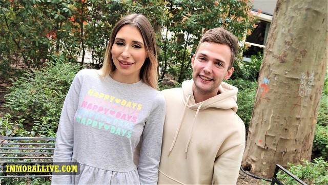 La pecadora Porno Dan - vídeo de hembras - Immoral Family