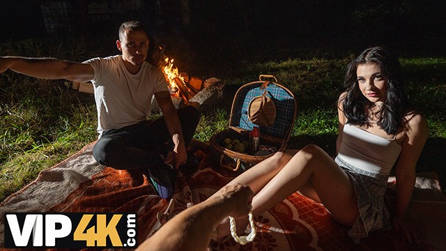 Xxx de la deseable Steve de tetas pequeñas 