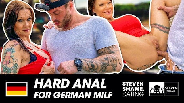 Tough Julia Exclusiv's anal action