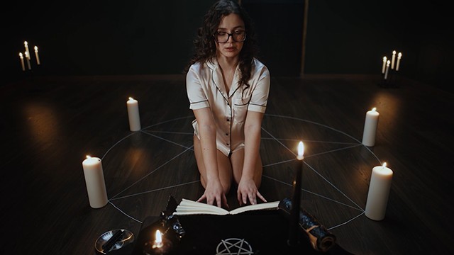 La sexuelle Tiffany Tatum et Zazie Skymm - clip star du porno - Hentaied