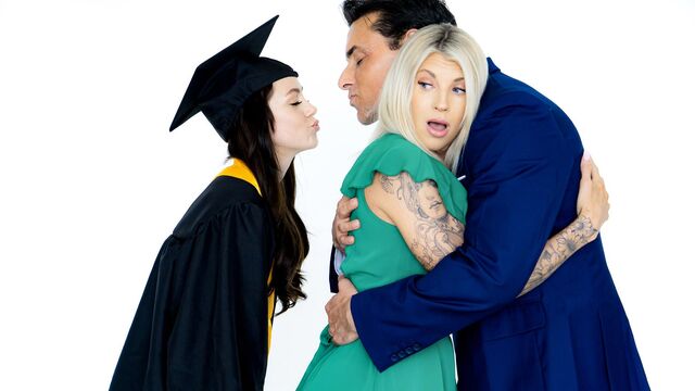 Aesthetic sideways pose fuck with a gorgeous brunette Selena Love