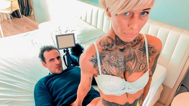 Lusty inked MILF Vicky Hundt opens her shaved hole in POV angle