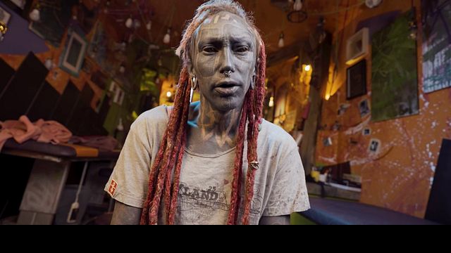 La fantastique Lily Lu en vedette dans sexe tatouage