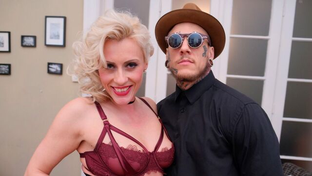 Awesome hardcore anal fuck with a good-looking Brittany Bardot