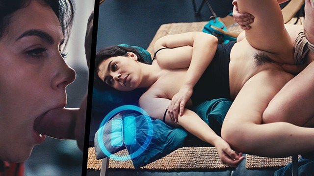 Vogliosa Valentina Nappi e Sam Bourne - film pornodiva - Freeze