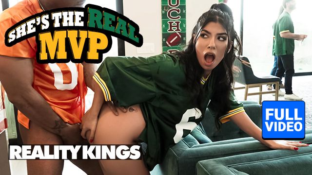 Contenido de tetas pequeñas con Jasmine